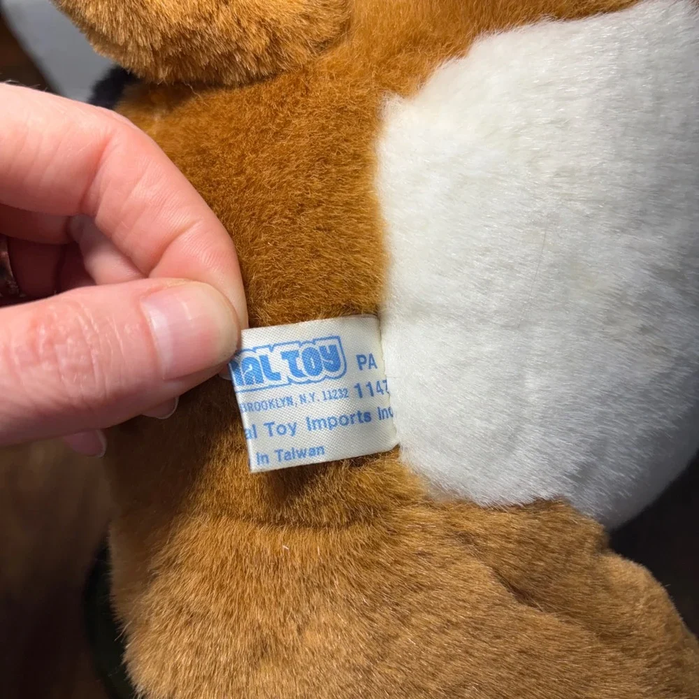 Vintage 1984 Animal‎ Toy Imports Basset Hound Plush Sad Sam Dog Brown White 12in